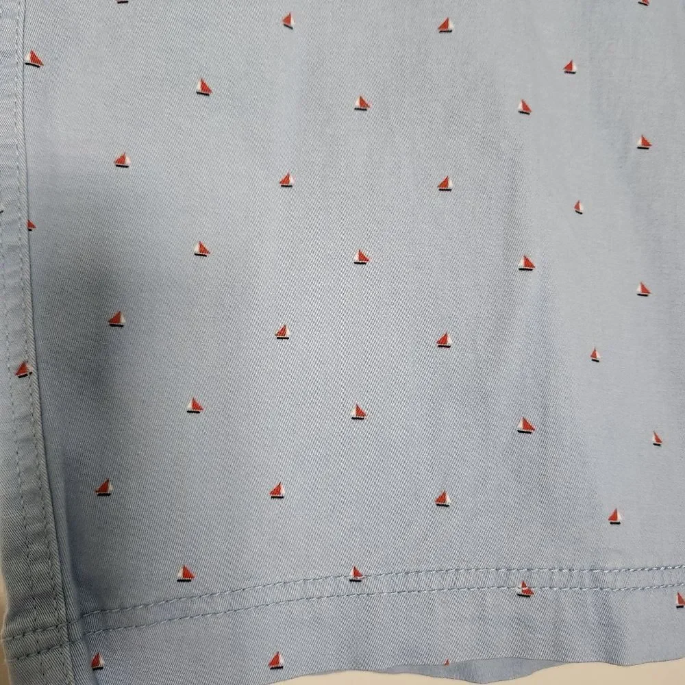St. John's Bay Mens Flat Front Comfort Stretch Knee Length Shorts 46 Tall